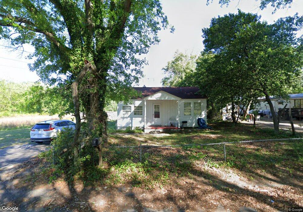 1904 Dew Ave, West Columbia, SC 29169 - photo 1