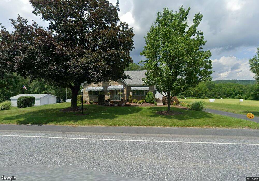 789 Penn Dr, Tamaqua, PA 18252 - photo 1