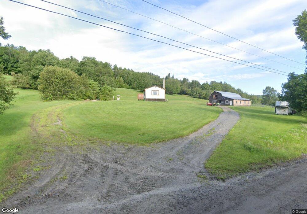 583 Sylvain Rd, Saint Johnsbury, VT 05819 - photo 1