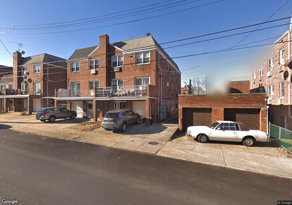 5712 164th St unit 2Fl, Fresh Meadows, NY 11365 - photo 1