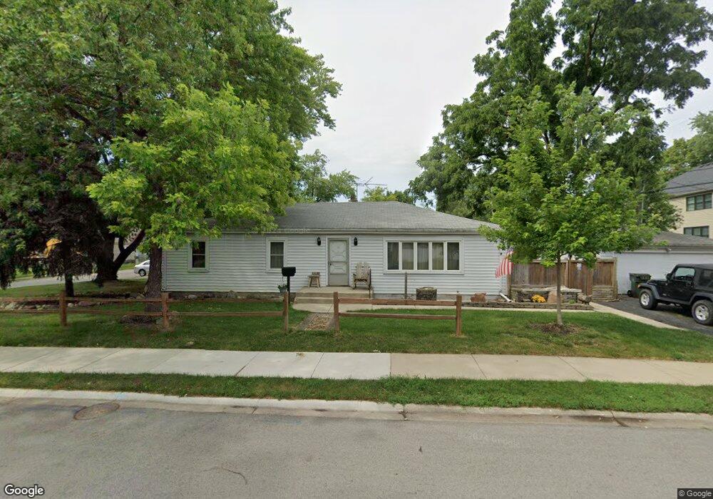 229 W 14th Ave, Naperville, IL 60563 - photo 1