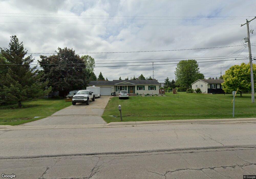 8081 Carpenter Rd, Flushing, MI 48433 - photo 1