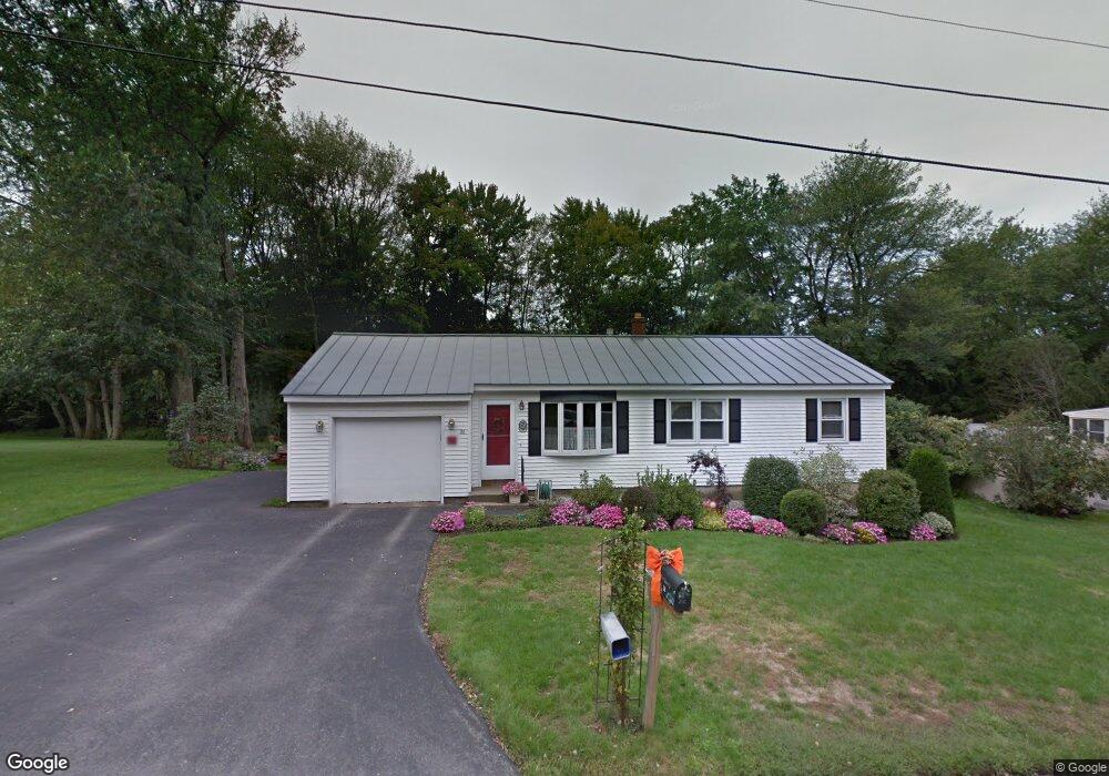 26 Grant Dr, Hooksett, NH 03106 - photo 1