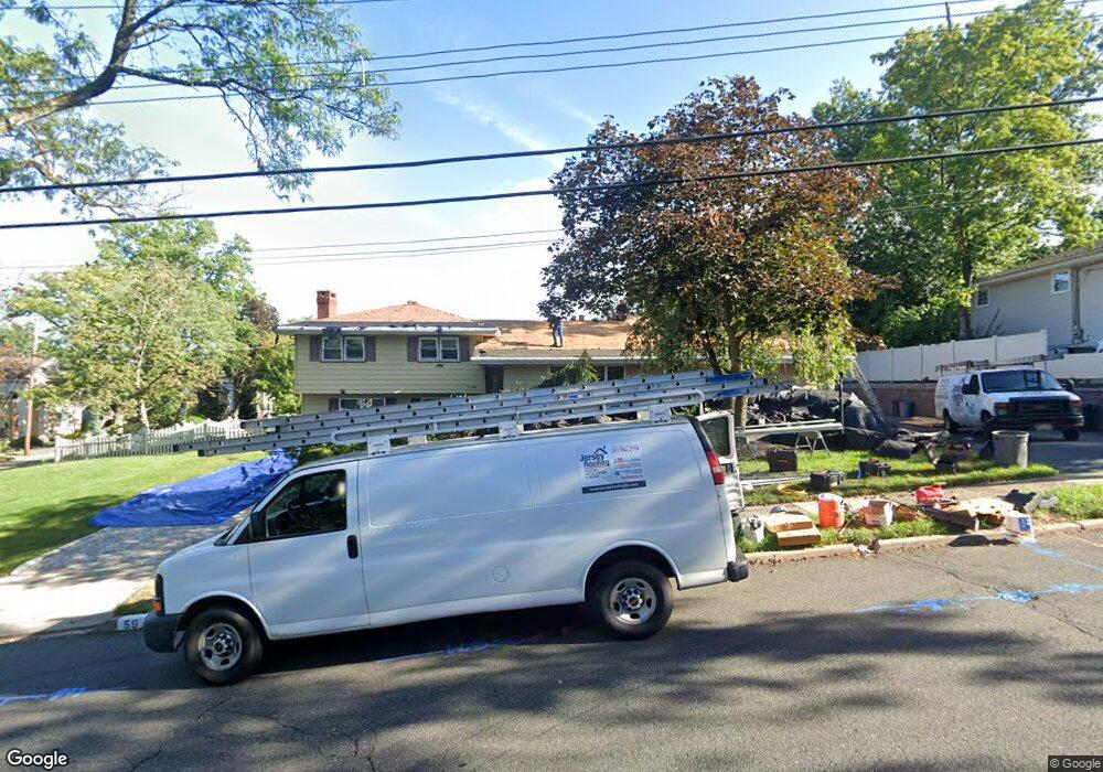 59 Hemlock Dr, Paramus, NJ 07652 - photo 1