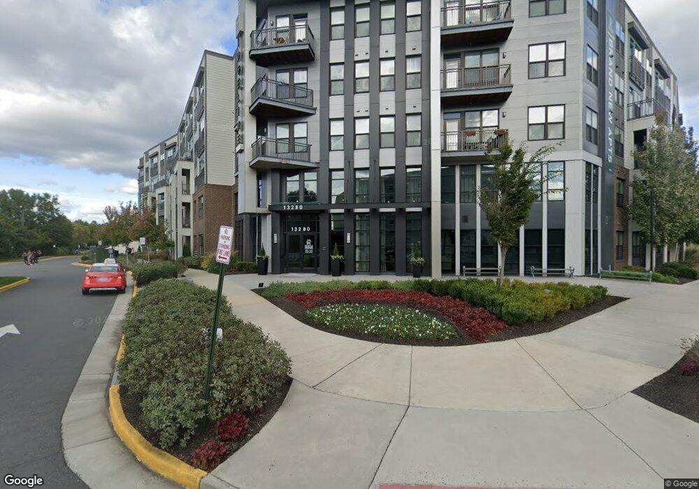 13248 Woodland Pond Place, Herndon, VA 20171 - photo 1