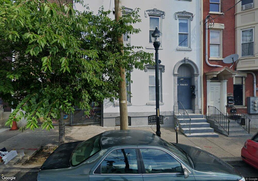 539 W Turner St unit 3, Allentown, PA 18102 - photo 1