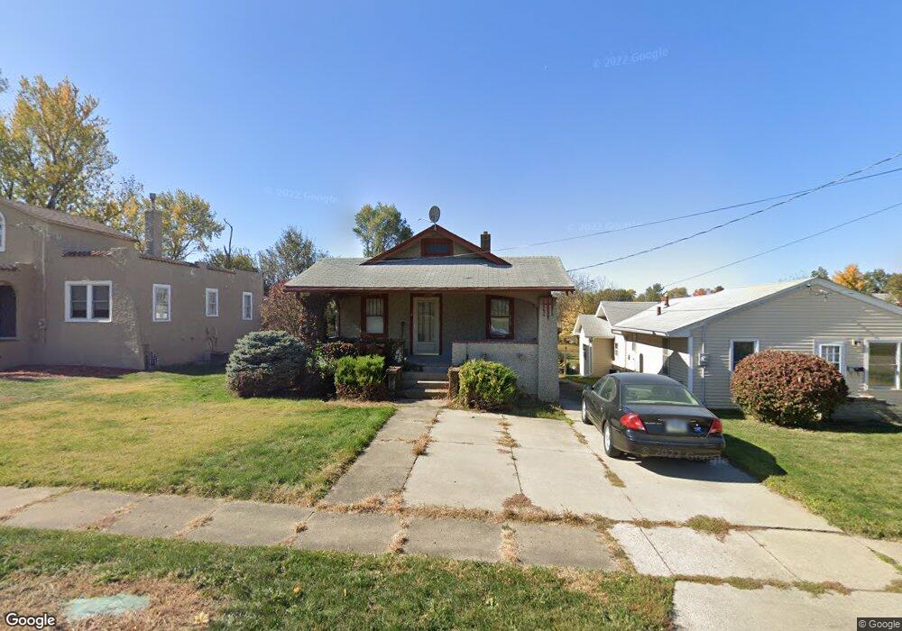 121 E 13th St N, Newton, IA 50208 - photo 1