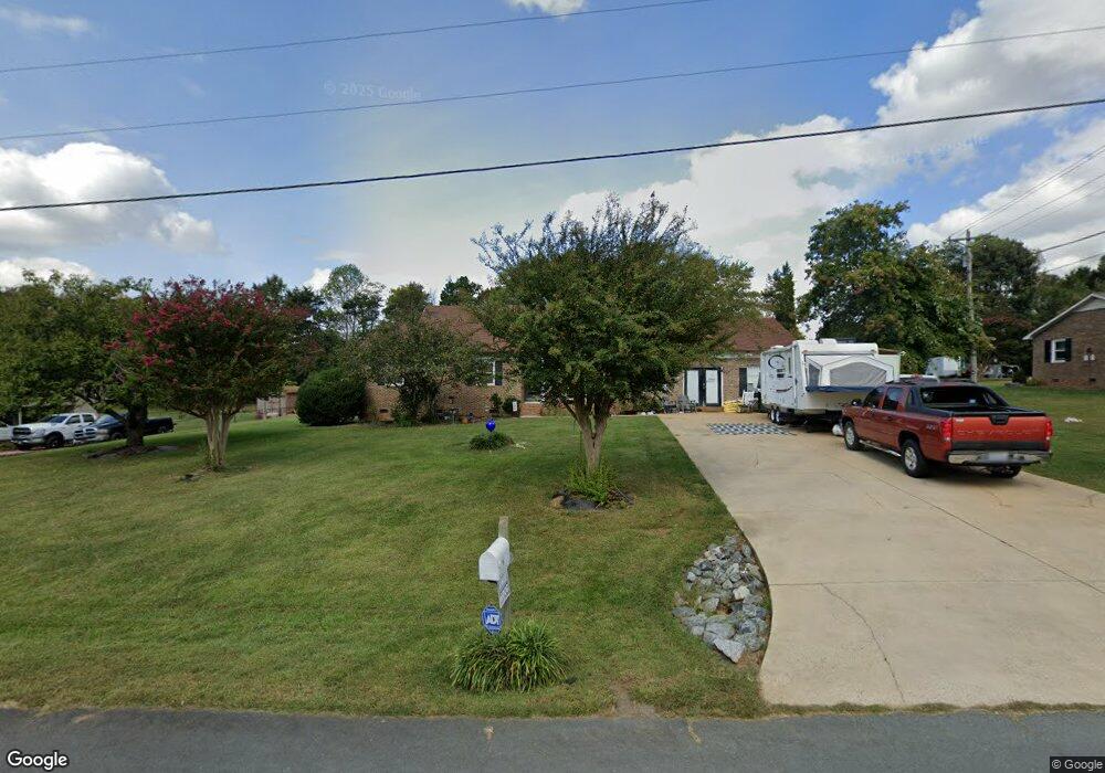 137 Oak Haven Dr, Statesville, NC 28625 - photo 1