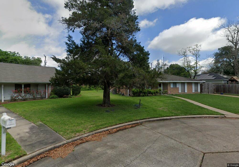 2005 Hillcrest Dr, Bay City, TX 77414 - photo 1