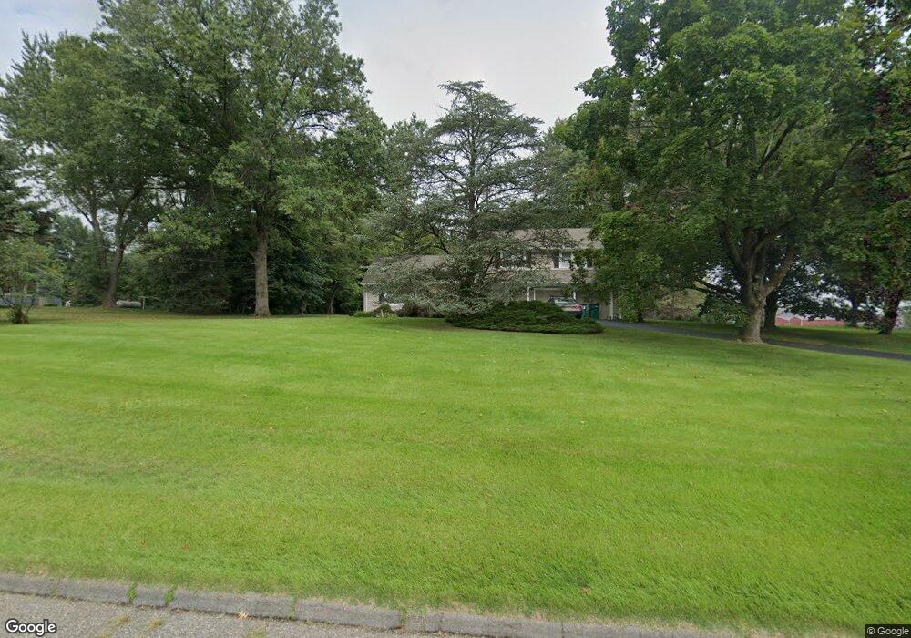 8 Country Club Dr, Ringoes, NJ 08551 - photo 1