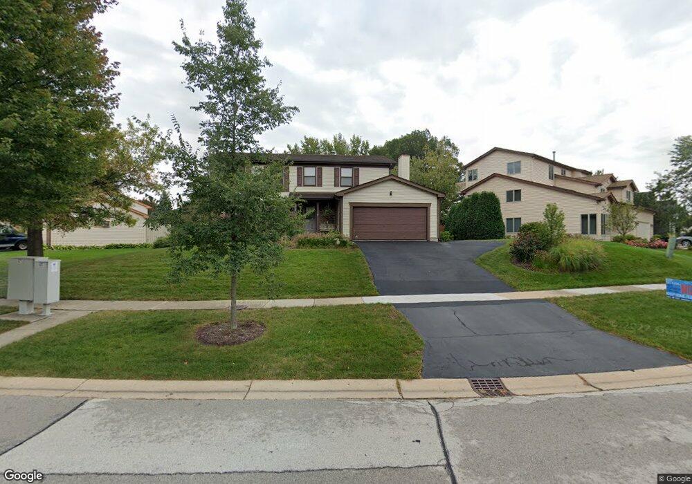 818 Stewart St, Batavia, IL 60510 - photo 1