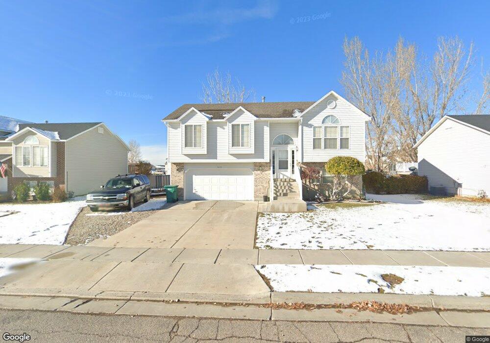 5457 S 4125 W unit 803, Roy, UT 84067 - photo 1