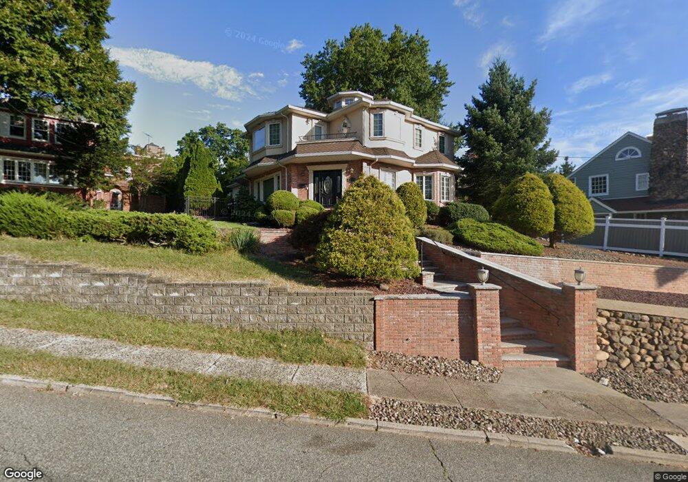 235 Berkshire Rd, Hasbrouck Heights, NJ 07604 - photo 1