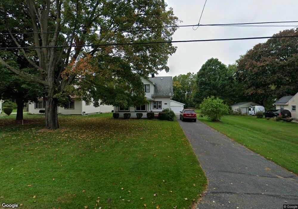 6212 Sommerset Rd, Lansing, MI 48911 - photo 1