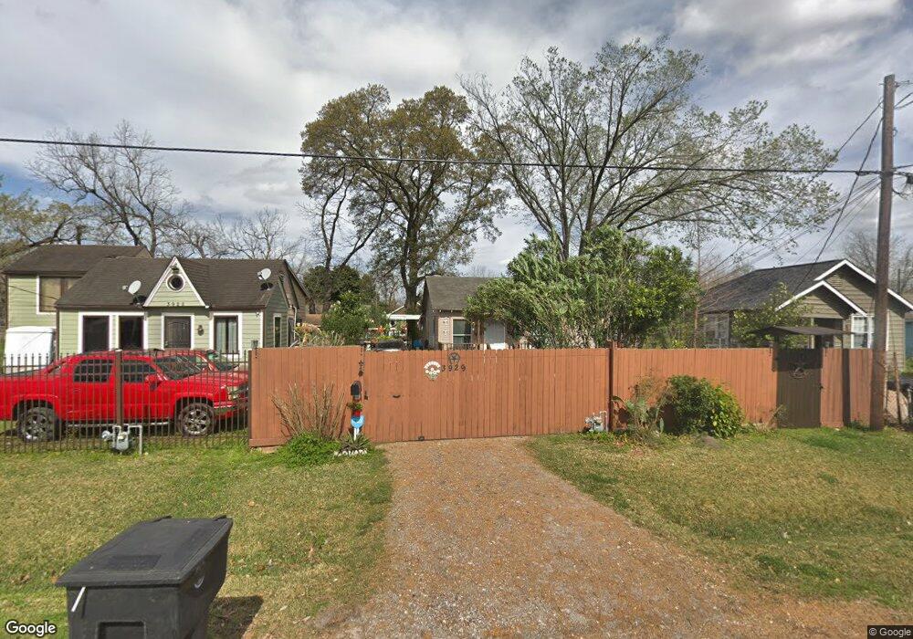 3929 Linder St, Houston, TX 77026 - photo 1