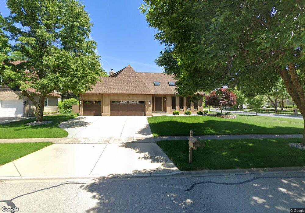 901 Eddystone Cir, Naperville, IL 60565 - photo 1