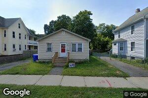 68 Dawes St, Springfield, MA 01109