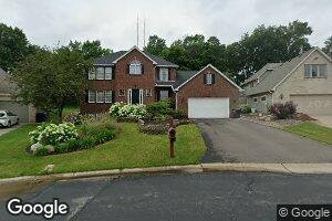660 Evans Ct, Saint Paul, MN 55126