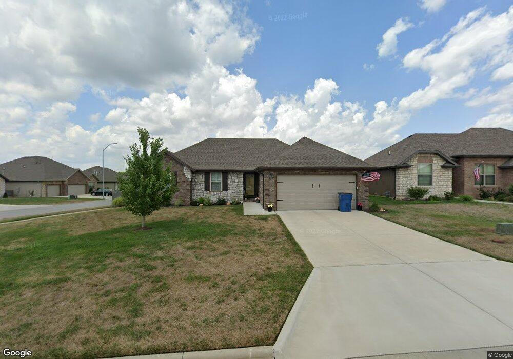603 E Dyann Dr, Nixa, MO 65714 - photo 1