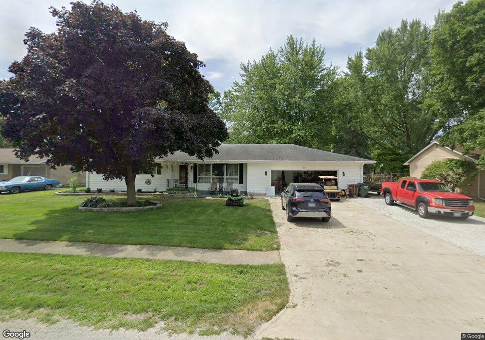 401 W Adams St, Danforth, IL 60930 - photo 1