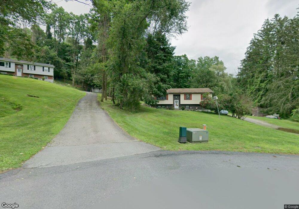 22 Sterling Ct, Poughquag, NY 12570 - photo 1