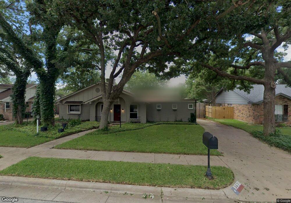 3621 Wayne Ct, Bedford, TX 76021 - photo 1