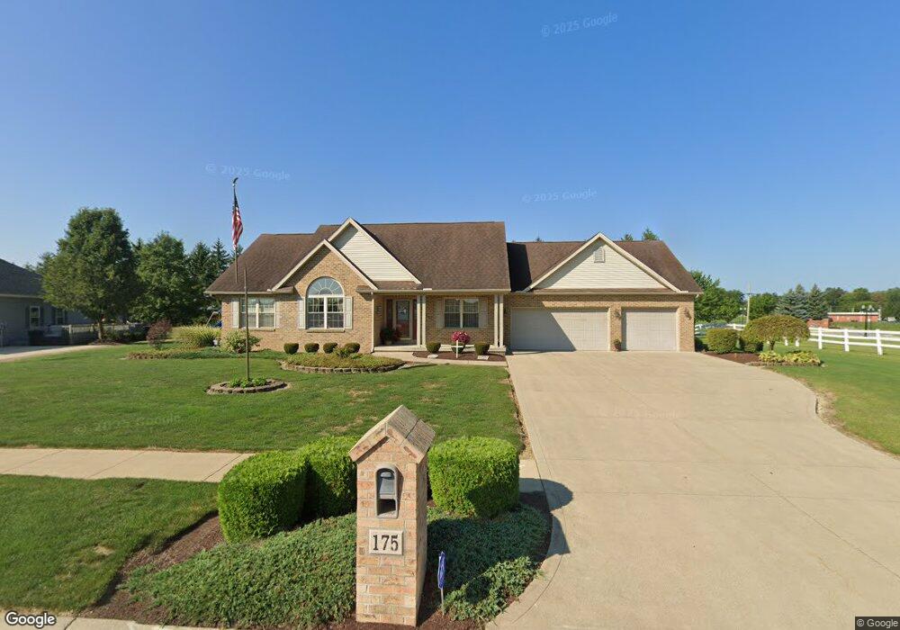 175 Waterford Dr, Bucyrus, OH 44820 - photo 1