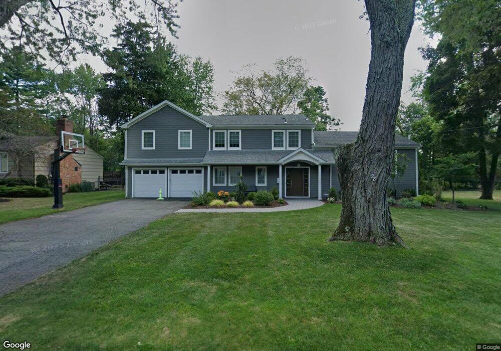 28 Tanglewood Dr, Livingston, NJ 07039 - photo 1