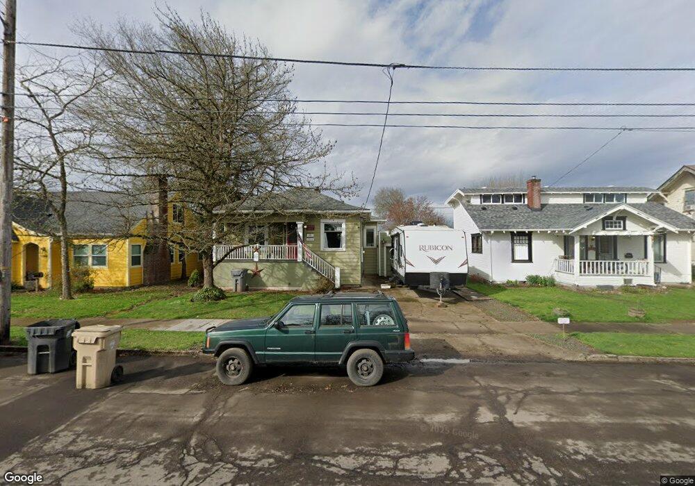 1240 Calapooia St SW, Albany, OR 97321 - photo 1