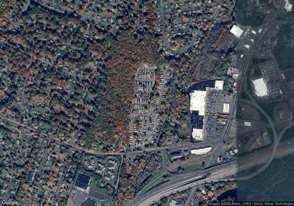 325 Kelly Rd unit TRLR L10, Vernon, CT 06066 - photo 1