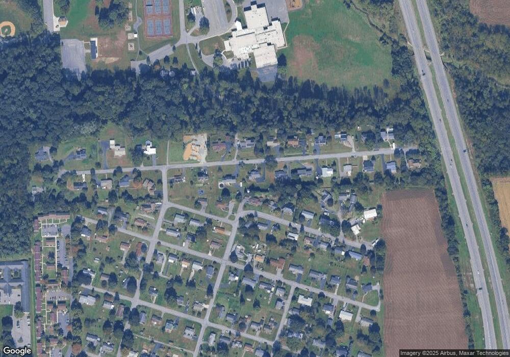 1010 Skyview Dr, Milton, PA 17847 - photo 1