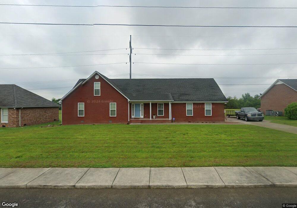 114 Megan Cir, Shelbyville, TN 37160 - photo 1