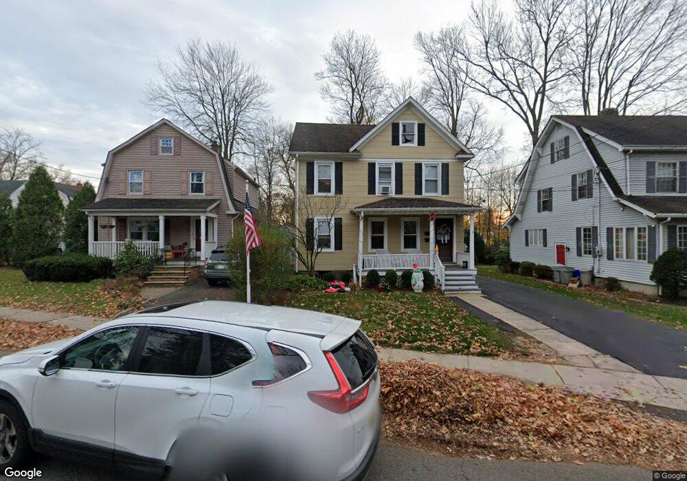 80 Westervelt Ave unit 2nd Floor, Tenafly, NJ 07670 - photo 1