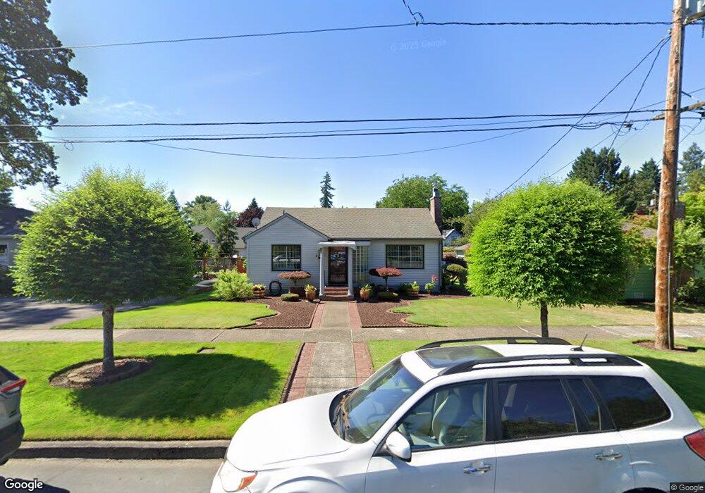 2310 15th Ave, Forest Grove, OR 97116 - photo 1