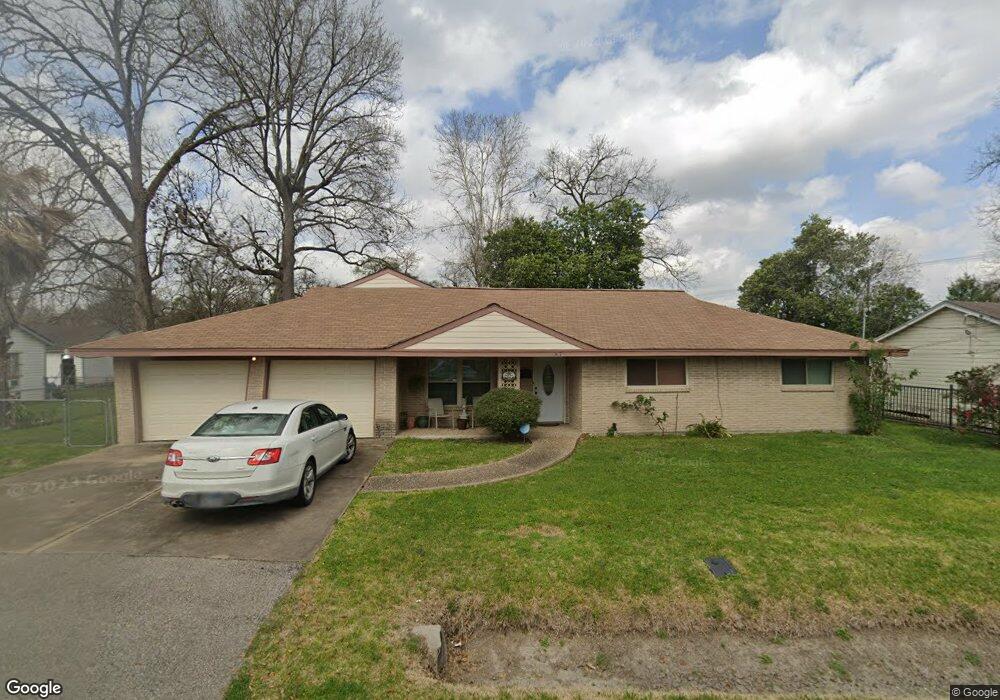 87 De Boll St, Houston, TX 77022 - photo 1