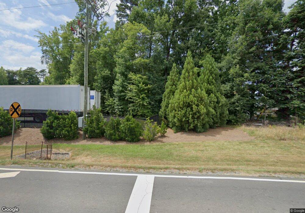 527 W Central Ave, Asheboro, NC 27203 - photo 1