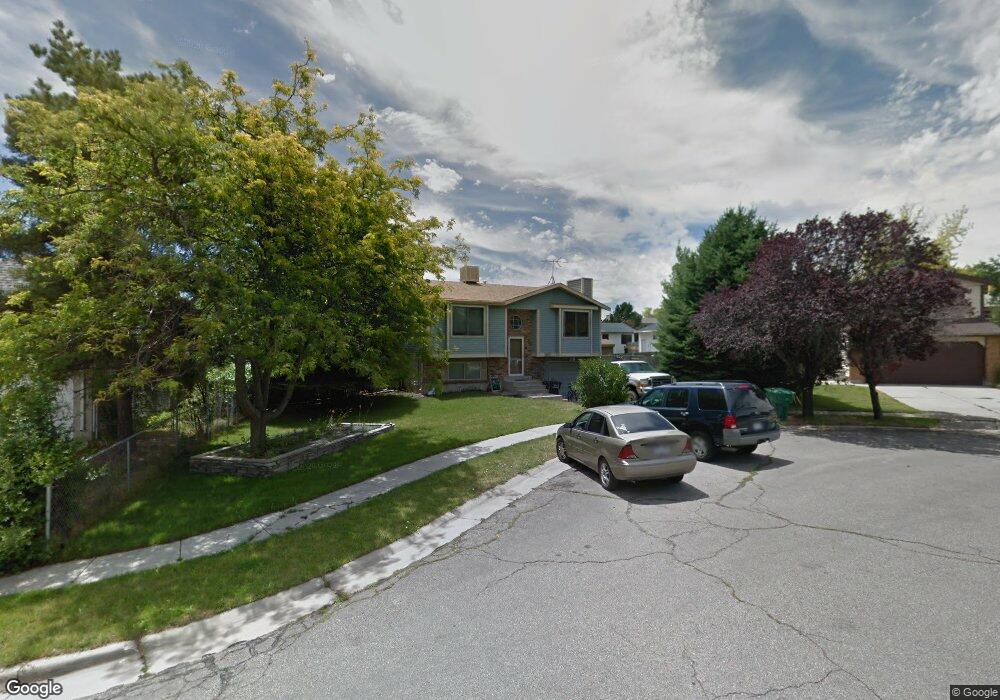 5099 Fuchsia Cir, West Jordan, UT 84081 - photo 1