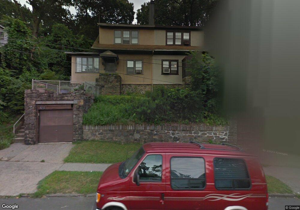 489 Mclean Ave, Yonkers, NY 10705 - photo 1