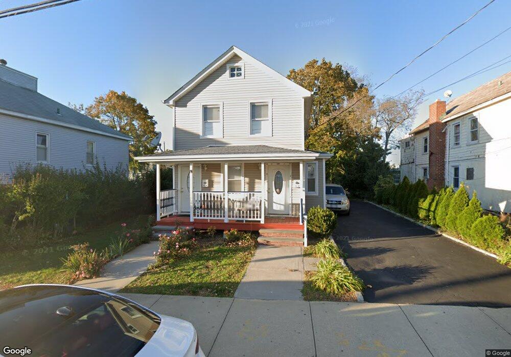 20 Grove St, Glen Cove, NY 11542 - photo 1