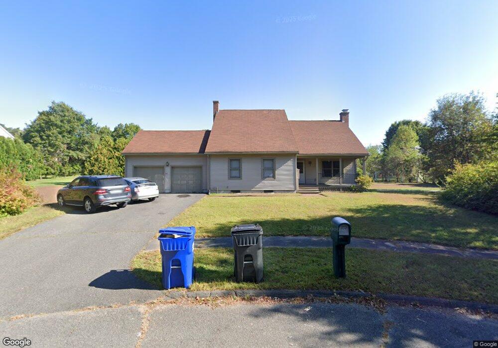 29 Whippletree Ln, Amherst, MA 01002 - photo 1