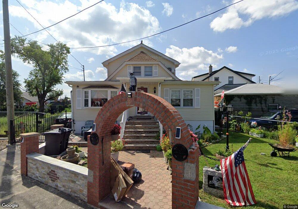 15 Meyer Ave, Rosedale, NY 11422 - photo 1