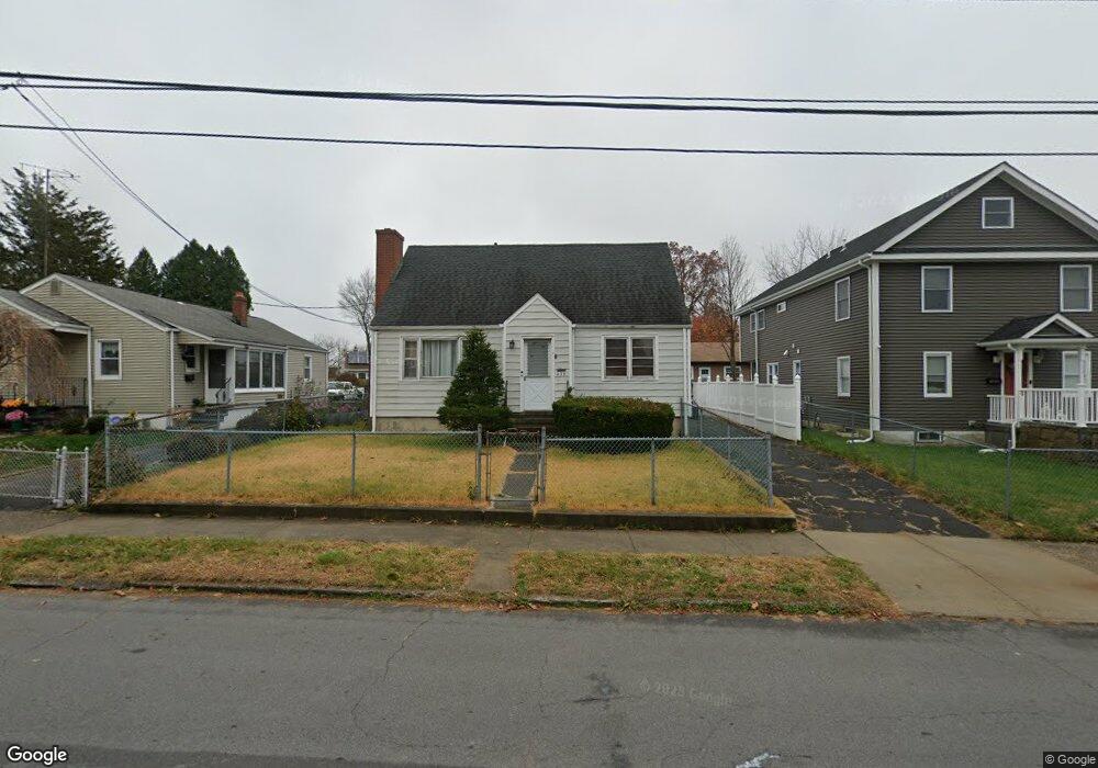 835 Queen St, Bridgeport, CT 06606 - photo 1