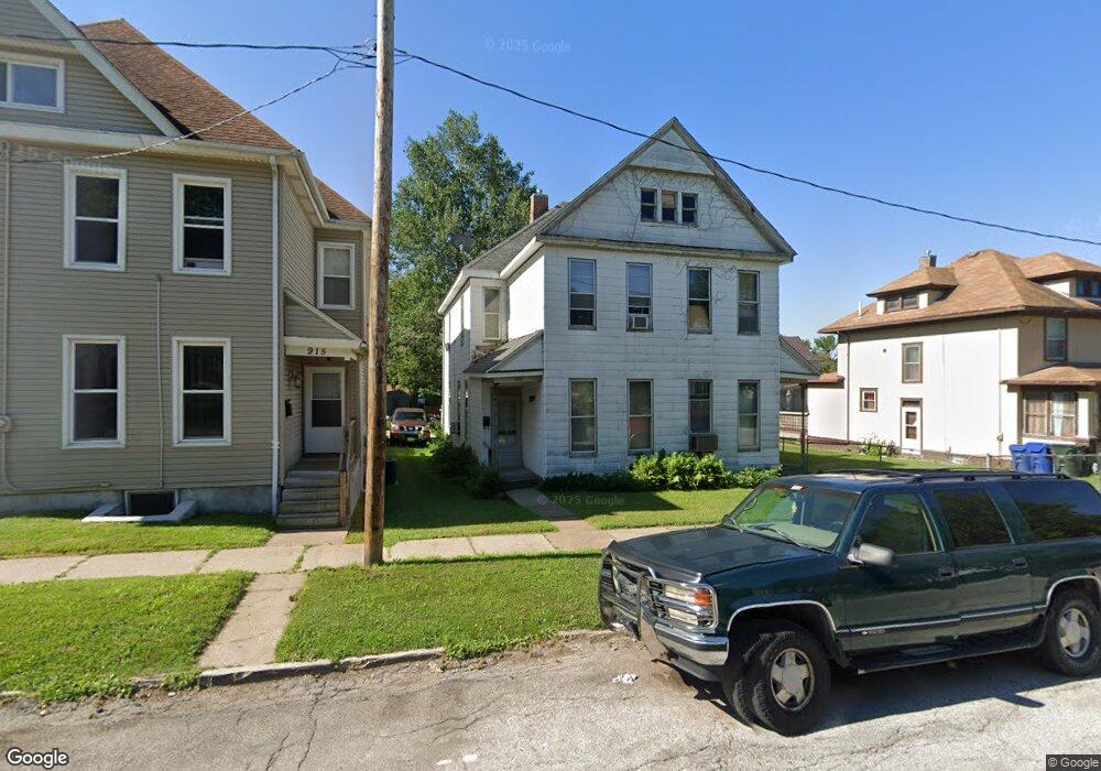 917 W 6th St, Davenport, IA 52802 - photo 1