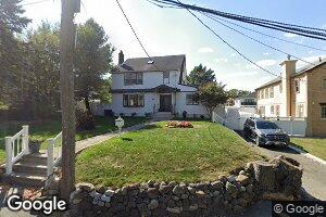 8588 Palermo St, Hollis, NY 11423