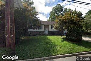 125 Green Ln, Ewing, NJ 08638