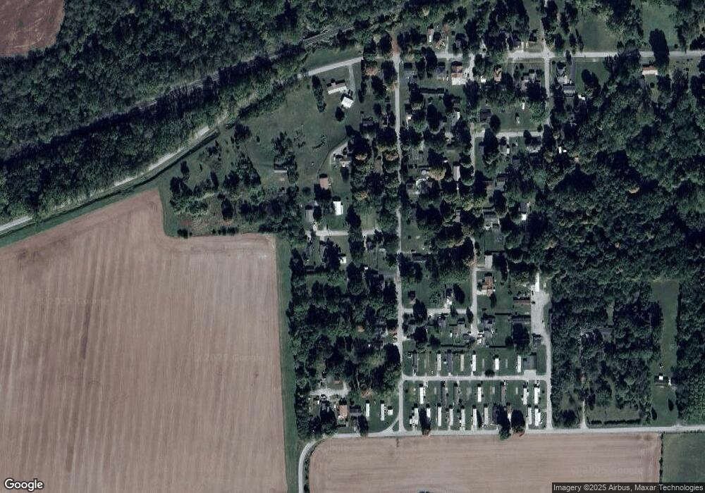 555 Morris St, Andrews, IN 46702 - photo 1