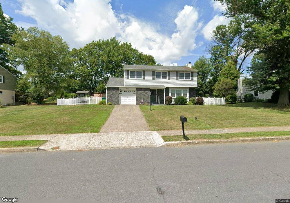 568 Hillside Dr, Lansdale, PA 19446 - photo 1