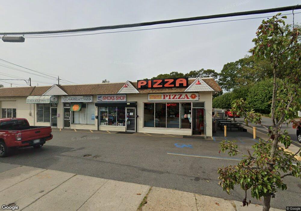 190 Islip Ave, Islip, NY 11751 - photo 1