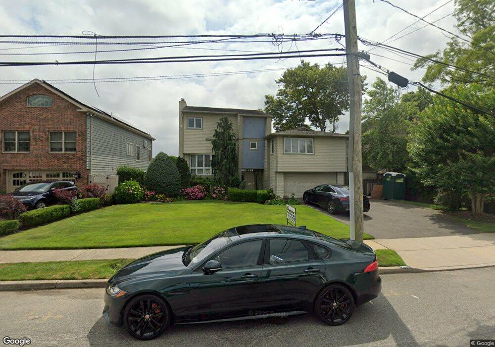 2997 Shore Dr, Merrick, NY 11566 - photo 1