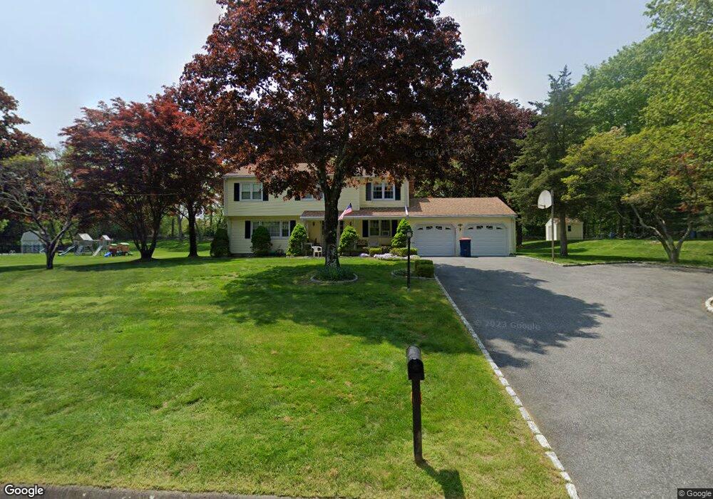 31 Captains Walk, Trumbull, CT 06611 - photo 1